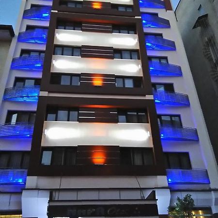 纳帕酒店 代尼兹利 外观 照片